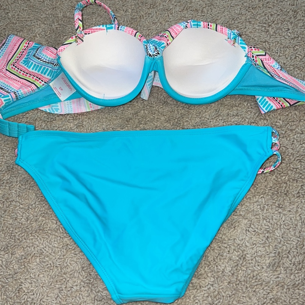 Target Swimsuit - Picture 3 of 4